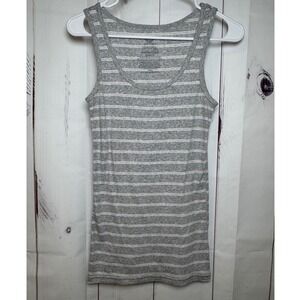 Woman's Gray & White Tank Top / Size Medium / Sku0046